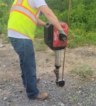 Bluemax KingKong ground rod driver